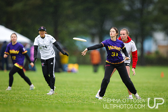 Saturday full coverage from USAU D-IIII College Championships: Round 2