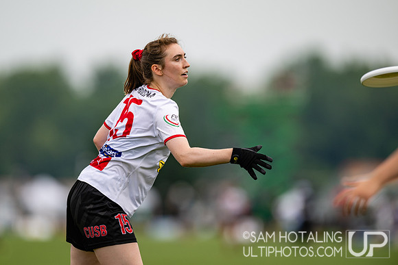 CUSB Shout vs Stella in pool play at World Ultimate Club Championships