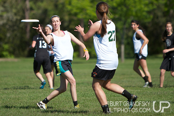 Girls Division, Saturday -- 2012 USAU HS Northeasterns