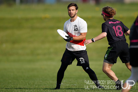 Day 1 of USA Ultimate 2022 D-III College Championships