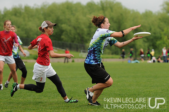Sunday Photo Highlights Preview -- 2011 USAU College Championship