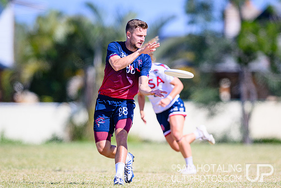 Mixed power-pools during World Ultimate Championships at Runaway Bay Sports Precinct