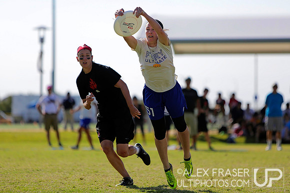Women's Semis - 2014 USAU National Championships