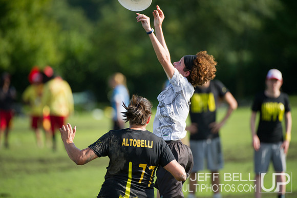 wucc2014_day3_20140804_173624_JBP05185