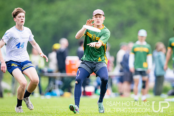 Men’s pool play at USAU DI College Championships