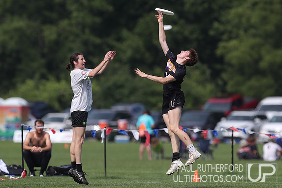 Ellipsis and 6ixers at the 2022 World Ultimate Club Championships