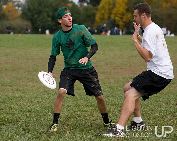 Round 3 Pool Play action from Patriot Games 2011.