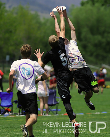 Friday 12:30pm round -- 2011 USAU College Championships