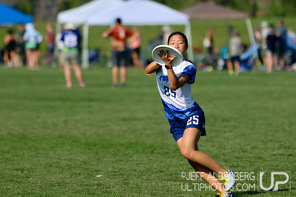 Pool play at USAU Youth Club Championships