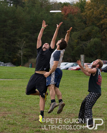 Round 3 Pool Play action from Patriot Games 2011.