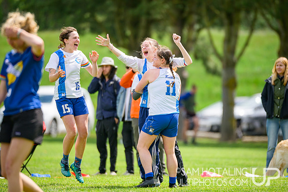Lewis & Clark Artemis vs Whitman Sweets in quarterfinals at USAU D-III College Championships