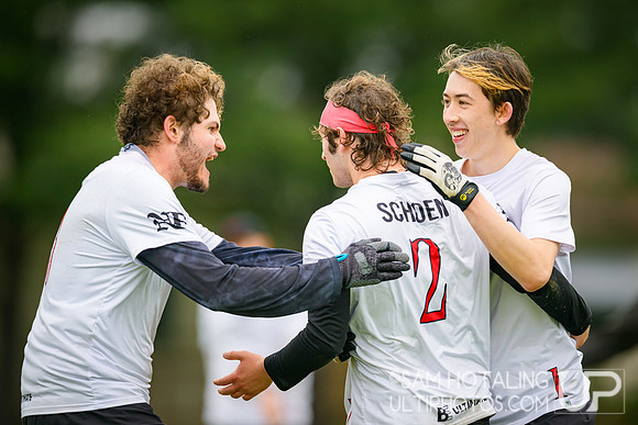 Round II pool play at USAU D-III College Championships
