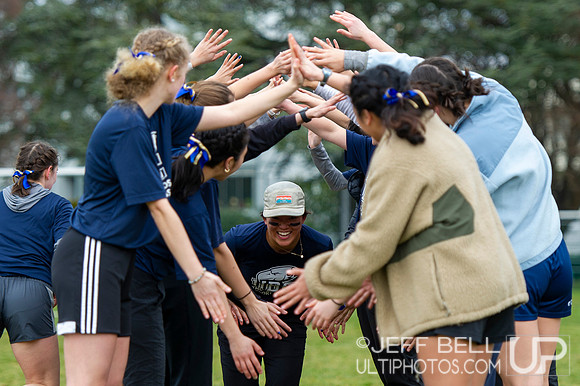 The ninth annual Douglas Bowl featuring UVIC and UBC Women’s and Open Ultimate teams.