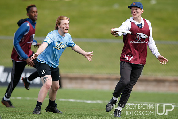 Day 3 of USA Ultimate 2022 D-III College Championships
