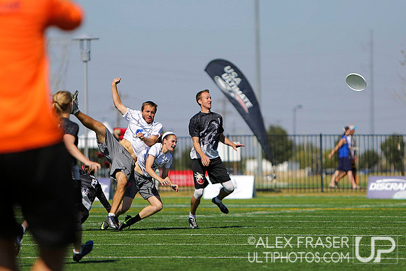 Mixed Semis - 2014 USAU National Championships