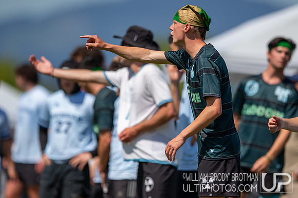 Day 2 of the USA Ultimate D-I College Championships