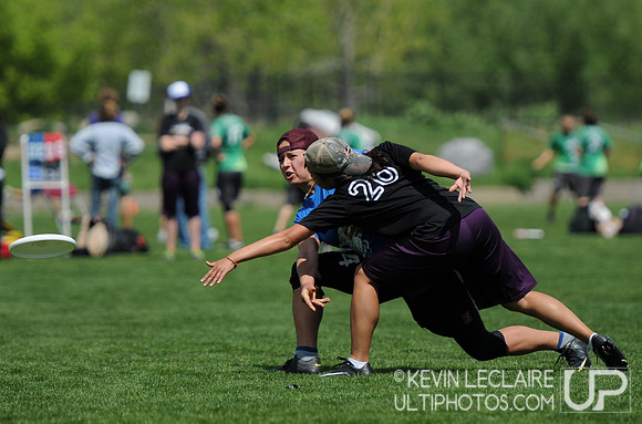 Friday College Championships Preview Highlights