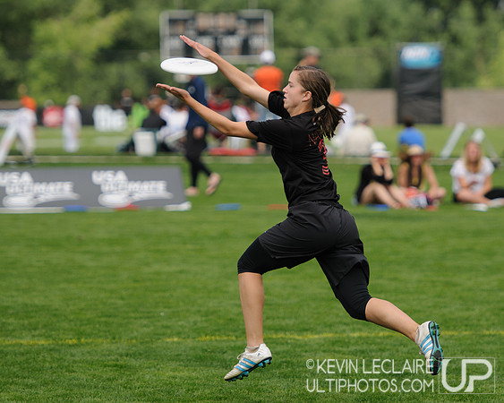 2012 USAU D-I College Championships Friday Action