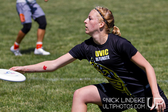2014 USAU D-I College Champs Friday Action