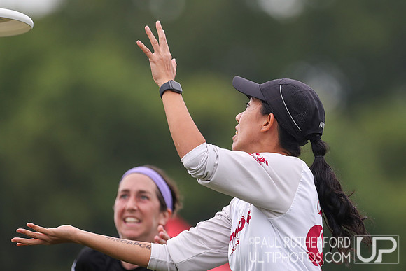 Salty and Pangolins at the 2022 World Ultimate Club Championships