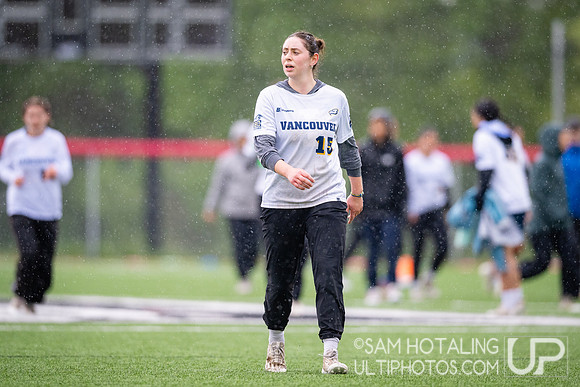 Quarterfinals at USAU DI College Championships