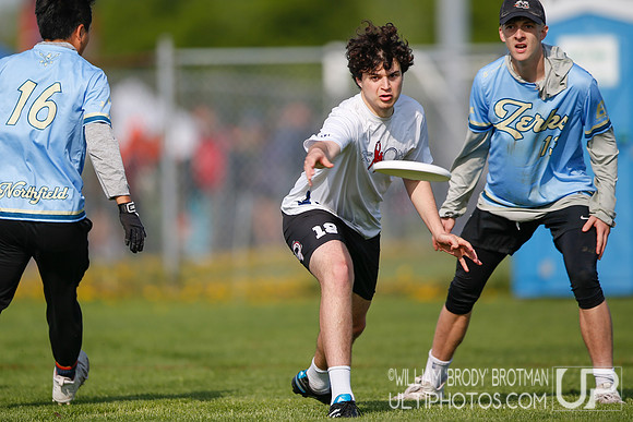 Day 1 of USA Ultimate 2022 D-III College Championships