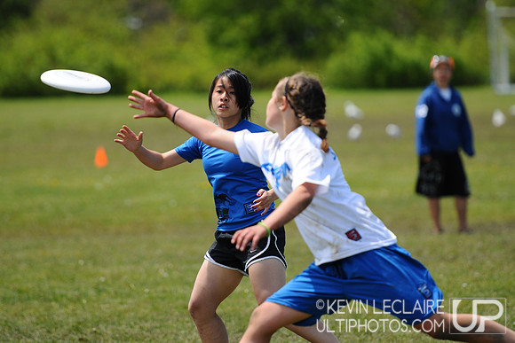 Sunday Semifinals -- 2010 UPA High School Girls Eastern Championships