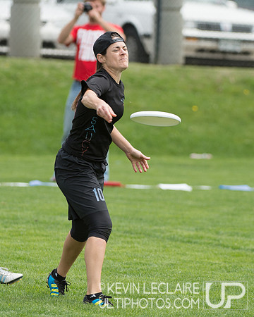 2012 USAU D-I College Championships Friday Action