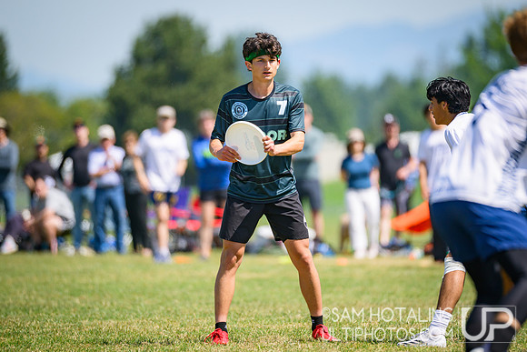 Saturday pool play at USAU D-I College Championships