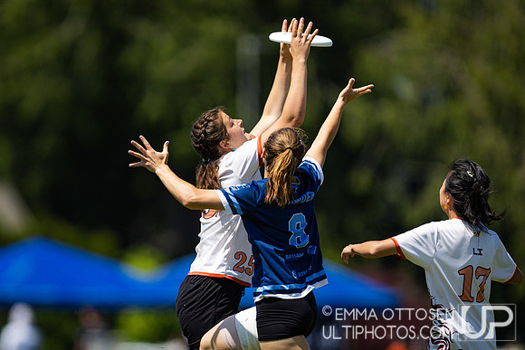 Saturday full coverage from USAU D-I College Championships, North Carolina vs Pennsylvania