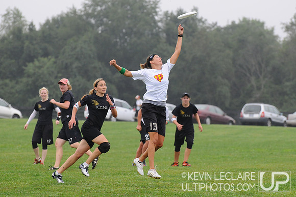Saturday Women's Division Competition at Chesapeake Open 2009.