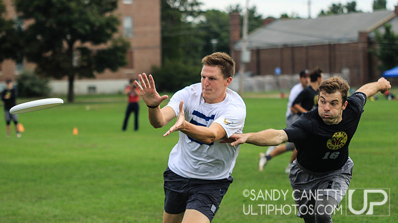 Saturday Action - 2016 USAU Northeast Regionals