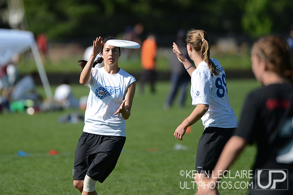 2012 USAU D-I College Championships Sunday Action
