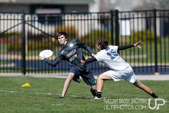 Saturday Action - USA Ultimate 2014 College Division I Ohio Valley Regional Tournament