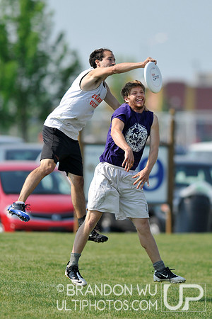 Sunday Open Bracket Play - 2012 USAU D-III College Championships