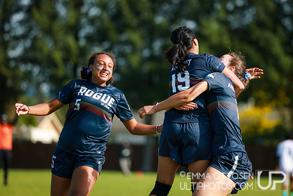 Saturday full coverage from USAU D-I College Championships, UC Santa Cruz vs UC Davis