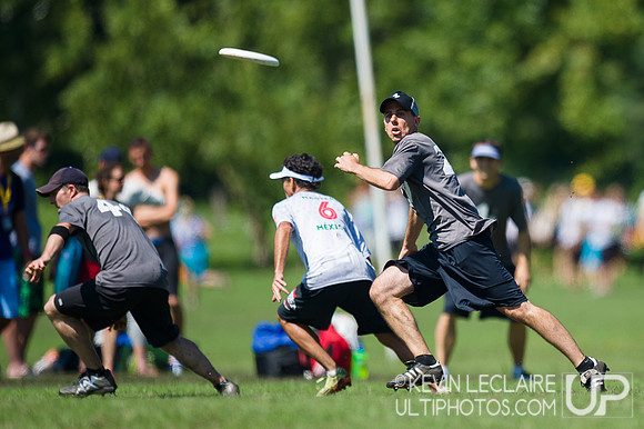 Monday WUCC 2014 Pool Play Action