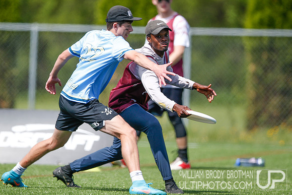 Day 3 of USA Ultimate D-III College Championships