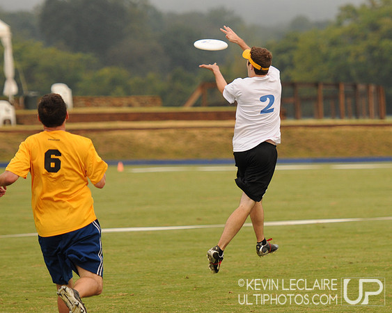 Sunday action at 2010 Capital Mixed Sectionals.