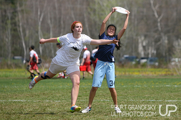 Sunday Action, Girls -- USAU 2014 HS Northeastern Championships