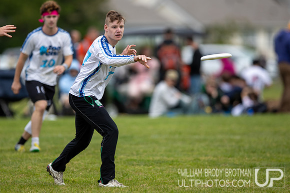 Day 1 of the USA Ultimate D-I College Championships