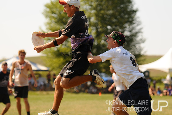 Sunday Elite Open Playoff action -- Chesapeake Open 2010