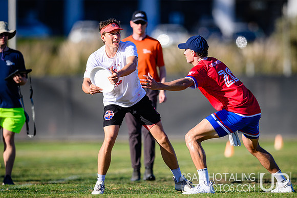 Doublewide vs Shrimp during Club Championships at Surf Cup Sports Park