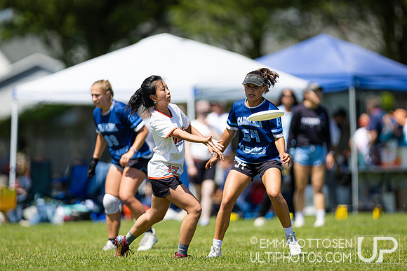 Saturday full coverage from USAU D-I College Championships, North Carolina vs Pennsylvania
