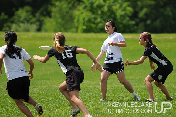 Saturday 10:45am Girls Divison -- 2011 High School Easterns