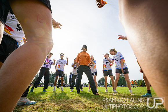 Pool play at USAU D-I College Championships
