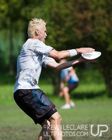 Tuesday WUCC 2014 Pool Play Action