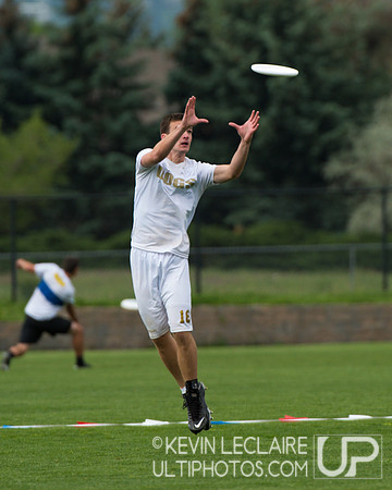 2012 USAU D-I College Championships Friday Round 1 Action