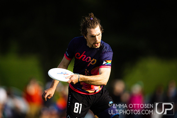 Sunday full coverage from USAU D-IIII College Championships: Semi-Finals