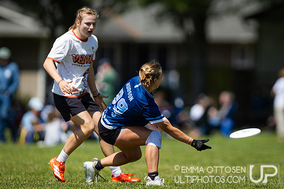 Saturday full coverage from USAU D-I College Championships, North Carolina vs Pennsylvania